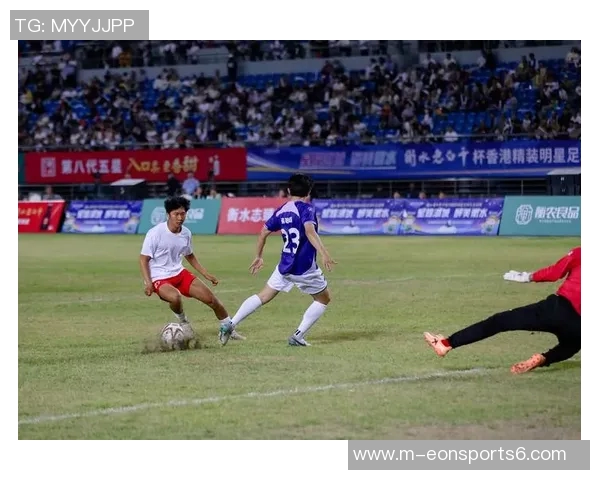 全面解析踢足球的基本规则与技巧助你成为场上明星球员